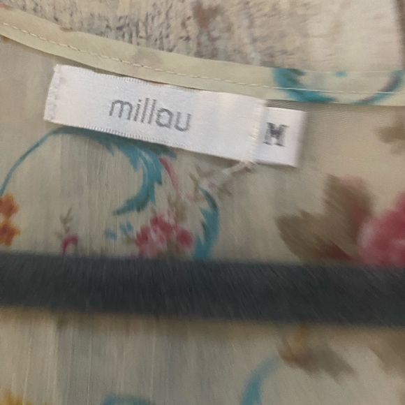 Millau Floral Print Dress with Lace Accents - Picture 3 of 6